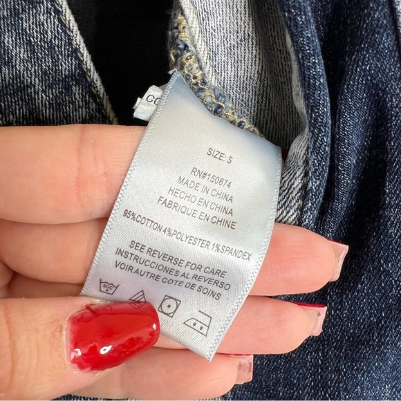 Wash Lab Color-Blocked Denim Dress in Blue - Picture 11 of 11